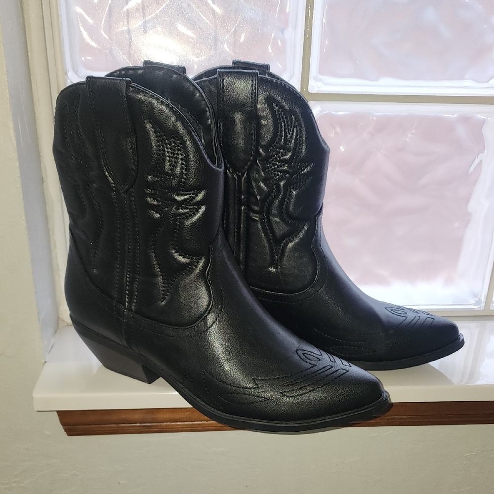 Black Western Ankle Boots